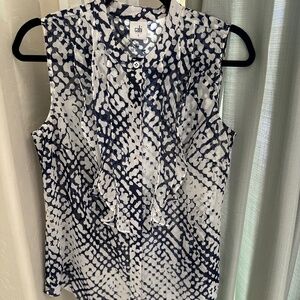 Cabi Venture Blouse White Blue Sleeveless Top Blouse Women's Small